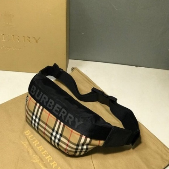 Burberry Plaid Logo Fanny Pack - Picture 3 of 6